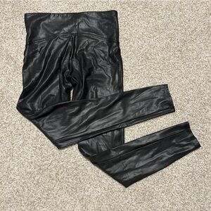 Spanx Black Faux Leather Leggings size Large